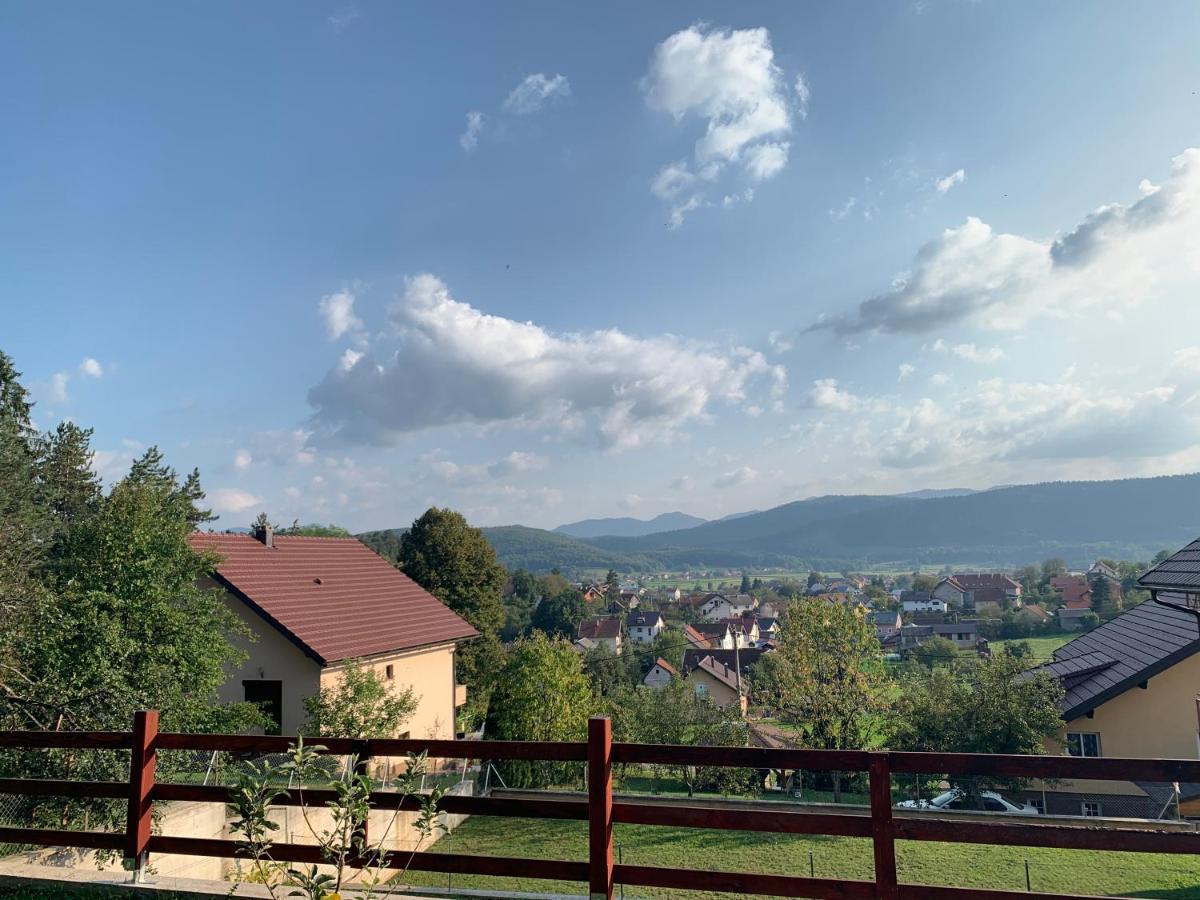 Apartman Korina Оточац Экстерьер фото