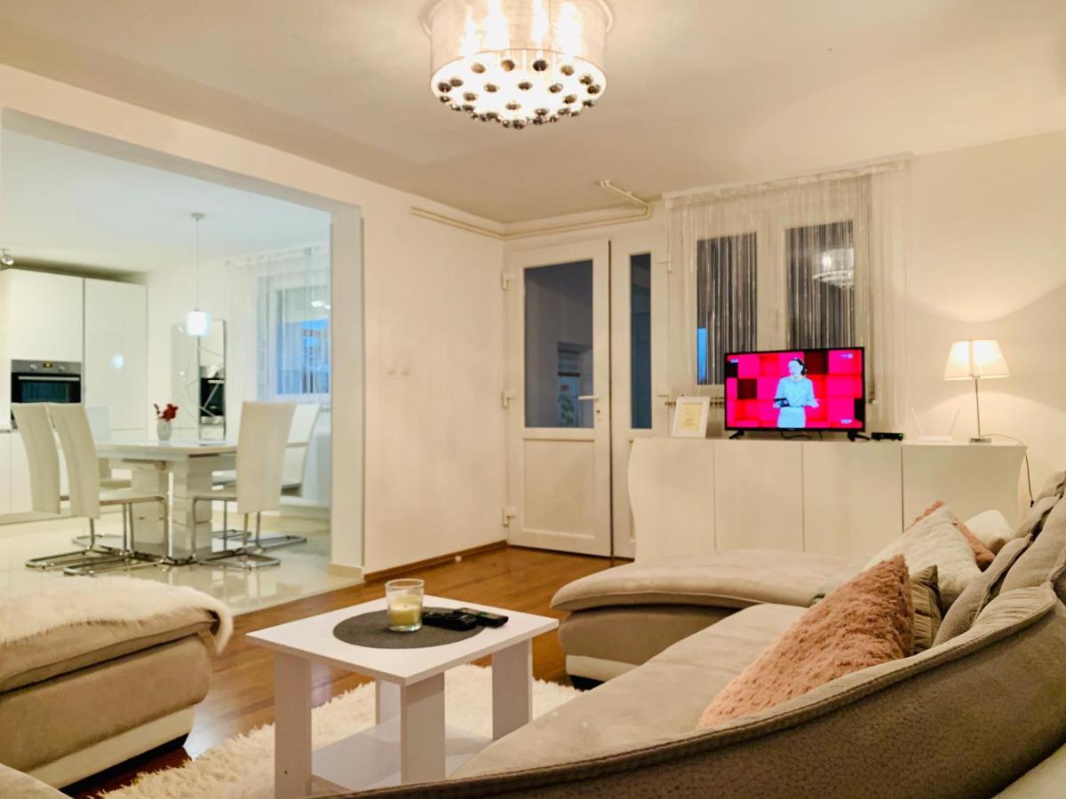 Apartman Korina Оточац Экстерьер фото